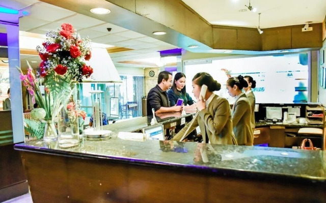 Rajah Park Hotel by Hiverooms