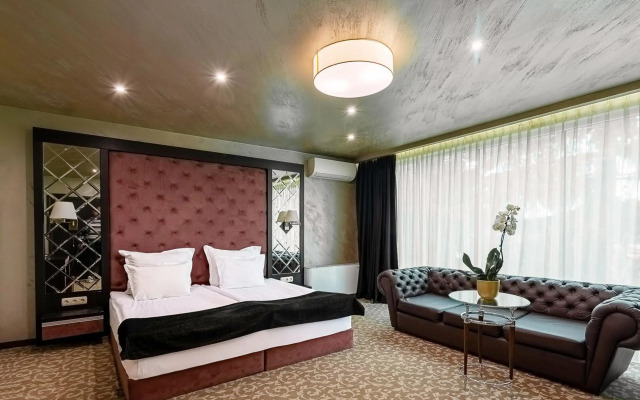 Royal Spa Hotel