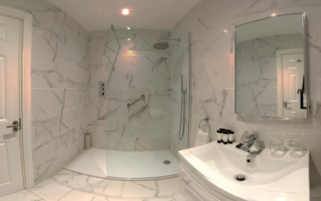Brook Lodge Boutique Hotel