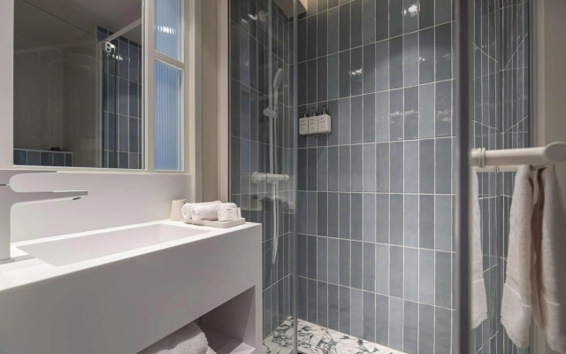 Hotel Yac Paris Clichy, A Member Of Radisson Individuals