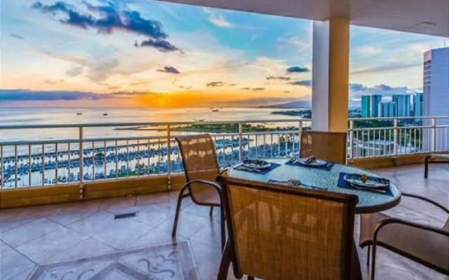 Ilikai by Luana Hawaii Vacation Rentals