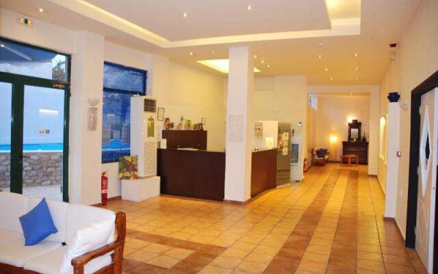 Kanelli Beach Hotel