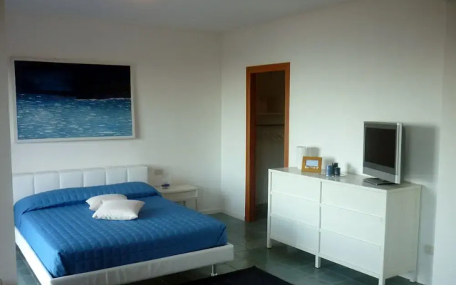 Villa Il Cavaliere by SolturElba