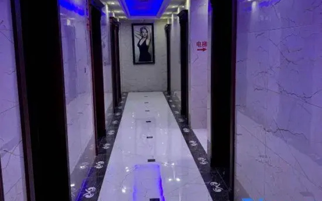 Venice Ting Hotel