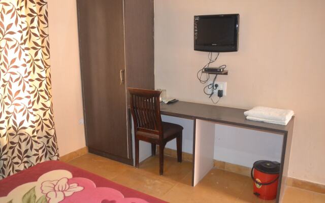 Pansari Palace & Resorts