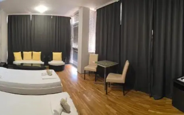 Apartments Philip II