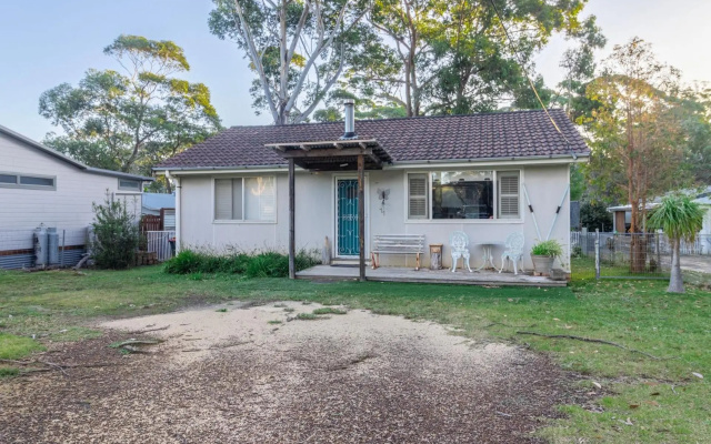 Beach and Bush Getaway – Outside – Berrara