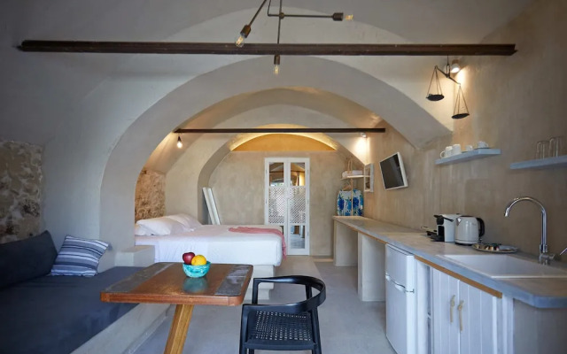 Oia Cellars
