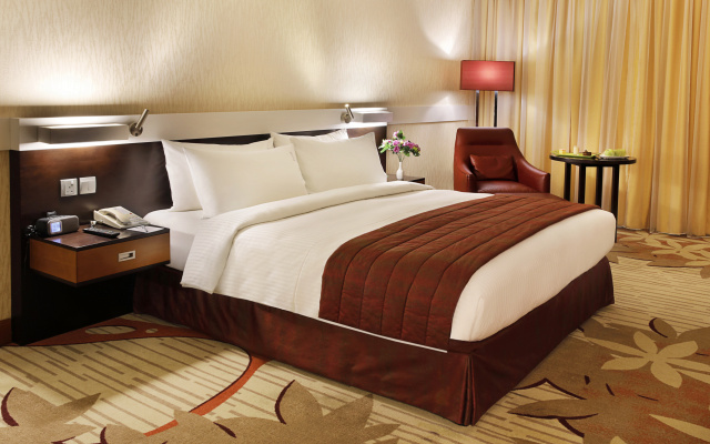 Excelsior Hotel Downtown - Image 3