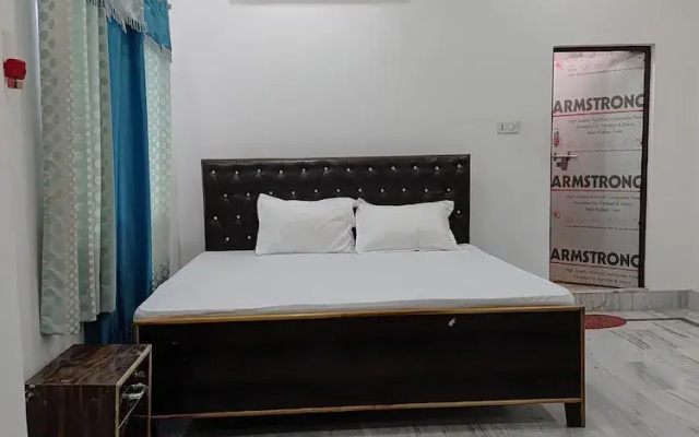 Shree Shyam Paying Guest House