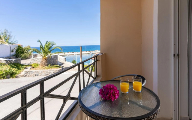 Castello Apartments