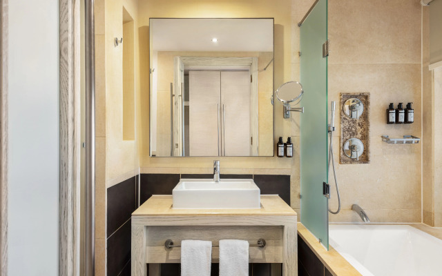 Mövenpick Waterpark Resort & Spa Soma Bay