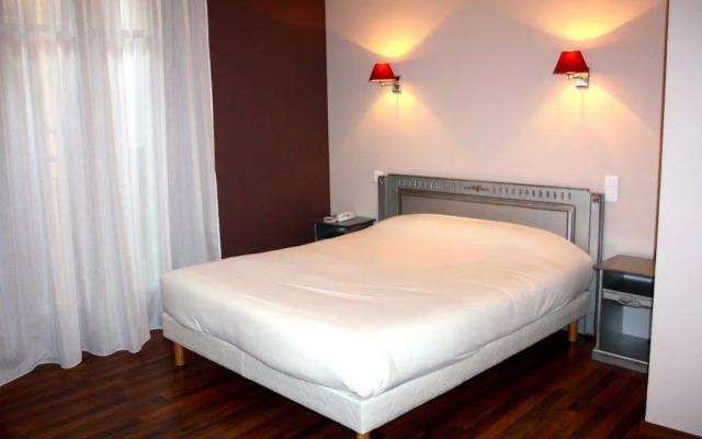Logis Hôtel du Parc