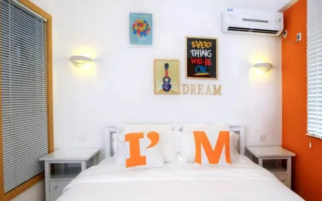 Sanyacoastal Inn Dadonghai