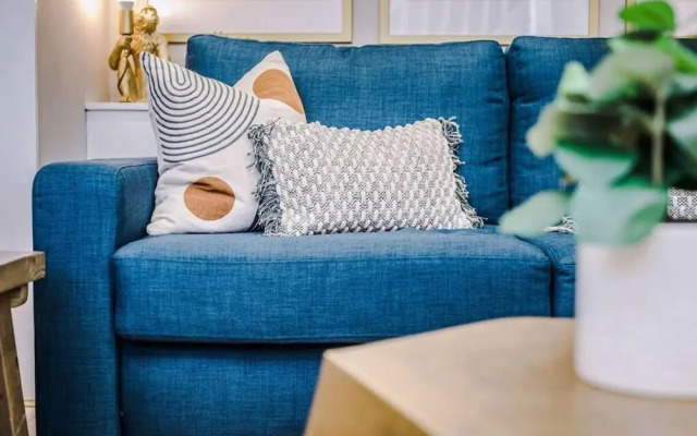 Host Apartments The Georgian Coach House 1