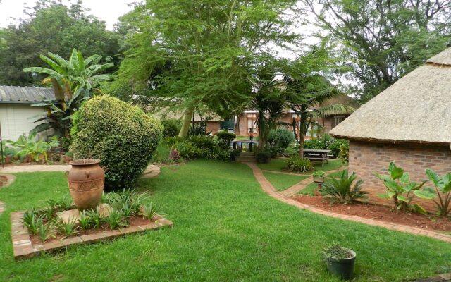 Kutandara Lodges