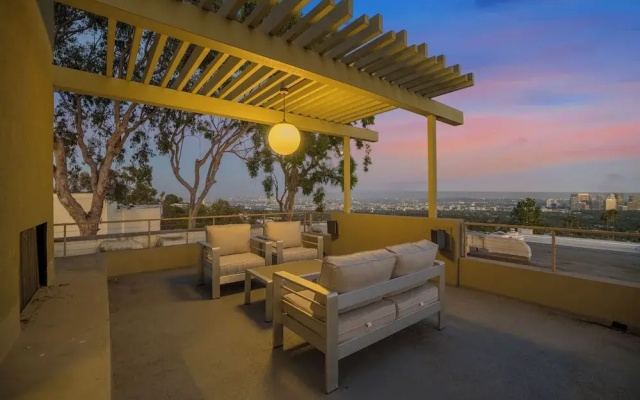 Solara Point - Sunset to Skyline With Pool & Epic Views