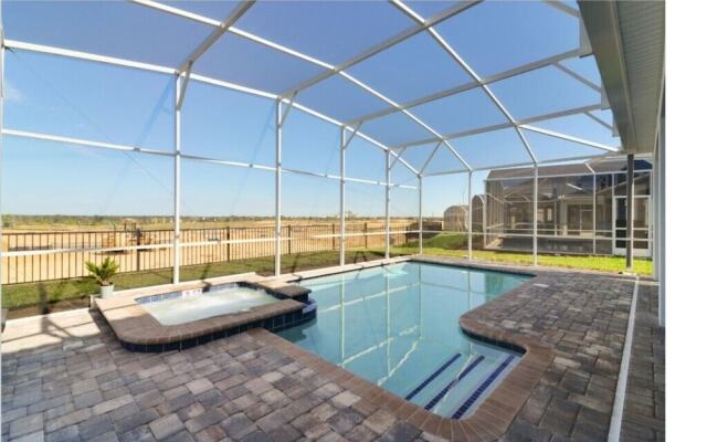 Champions Gate (230704) - 8 Br Villa