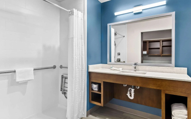 Woodspring Suites South Houston Hobby