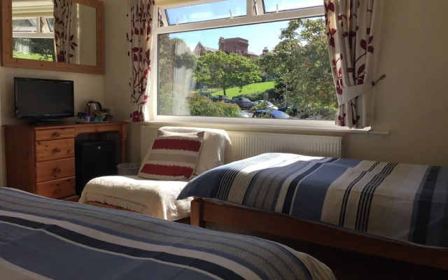 Barbican Reach Bed & Breakfast - B&B