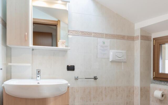 Civenna Lake View in Civenna