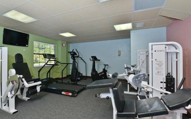 Clarion Pointe Tampa-Brandon Near Fairgrounds and Casino