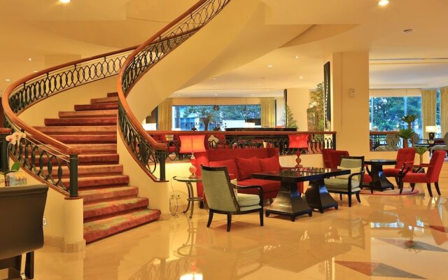 Ritzy Hotel Manado