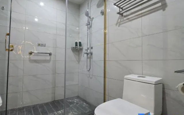 Magnotel Classic Jinan Huashan Scenic Area Huanyu City Branch – Bathroom – Jinan