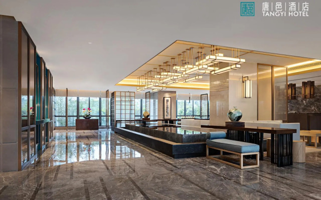 Zhuhai Tangyi Hotel