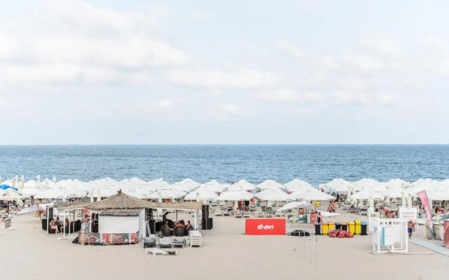 Mirage Beach Spa Hotel