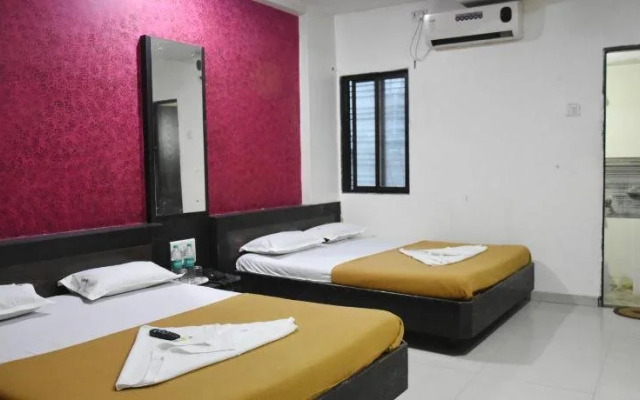Hotel Sai Galaxy Inn