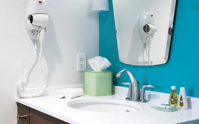 Universal's Cabana Bay Beach Resort