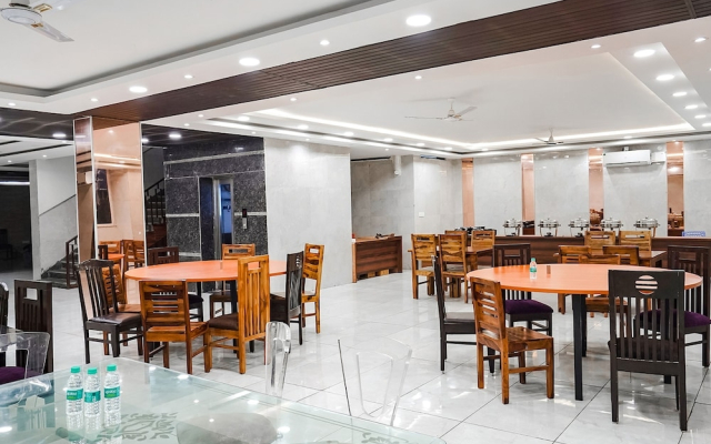 Fabhotel The Ansal
