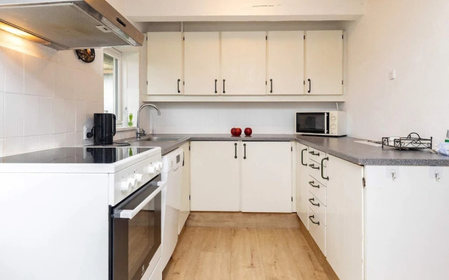 6 Person Holiday Home in Frostrup