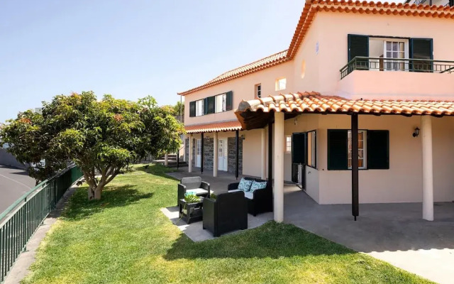 Sea View Villa by Madeira Sun Travel