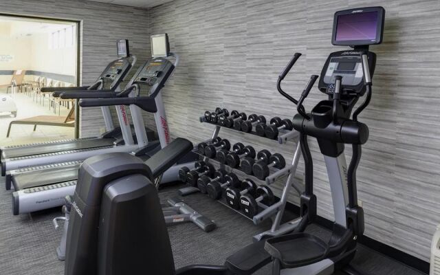 Courtyard Indianapolis Airport