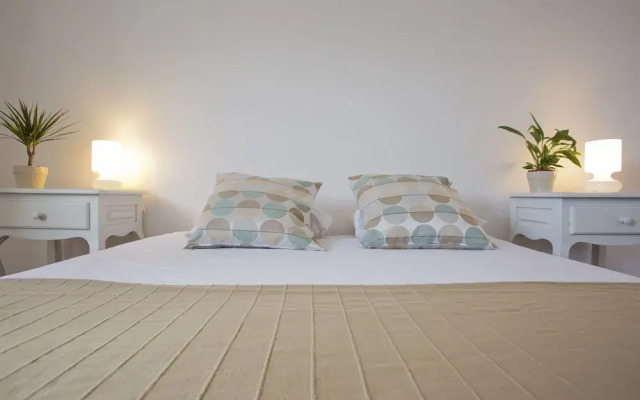 Amar Hostel, Suites & Surf Camp