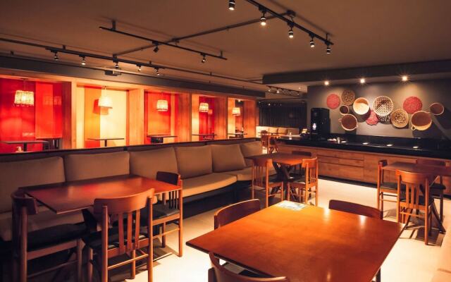 Hotel Cassino Tower Curitiba Aeroporto By Nacional Inn