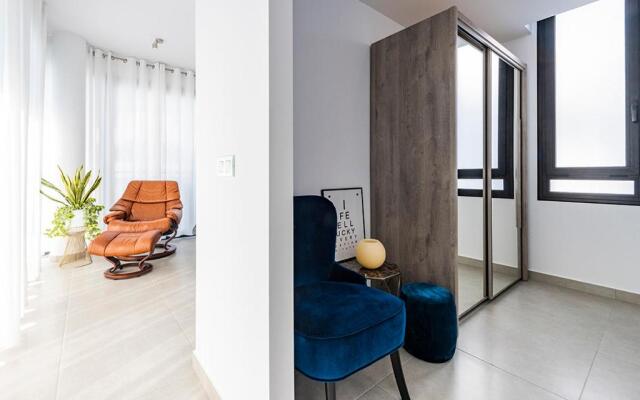Stylish Villa 2018,Pool,3B.R.Wifi,Netflix