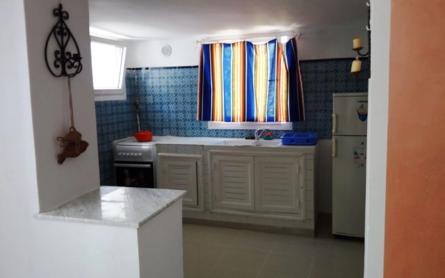 Partie de pittoresque maison en bord de mer