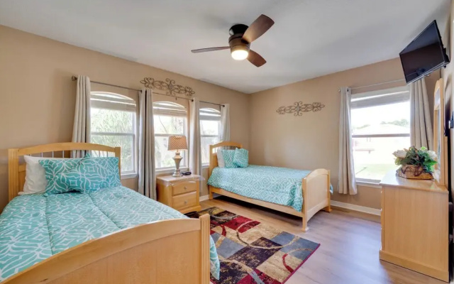 12 Mi to Disney + Private Pool: Watersong Getaway