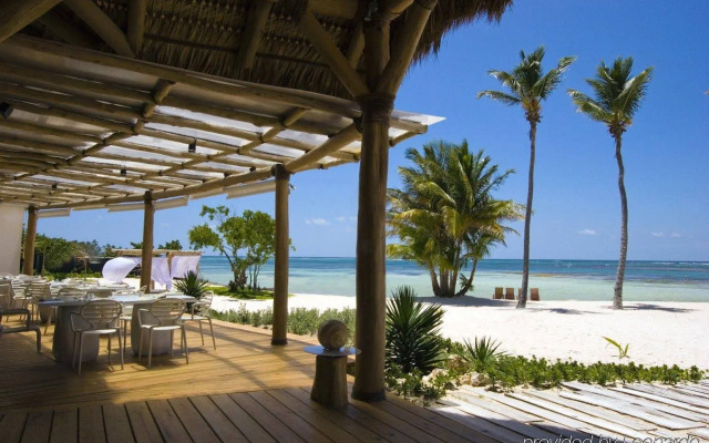 Four Points by Sheraton Puntacana Village