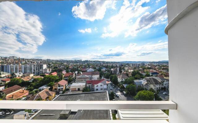 The Nest 1 - spectacular view over the city