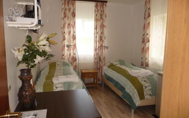 2cozyapartments.com