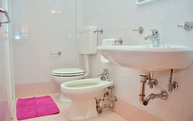 Homely Apartment With Terrace in Bibione - Beahost