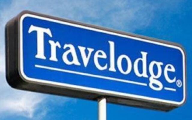 Travelodge by Wyndham Commerce Los Angeles Area