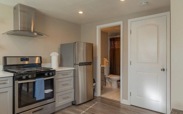 Cozy 1-bedroom in Richmond