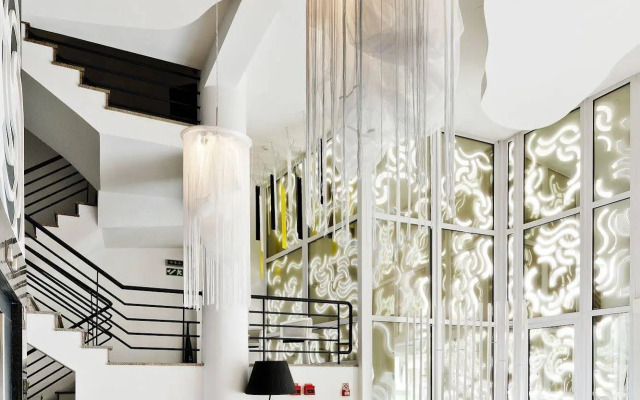 Urban Hotel Amadeos