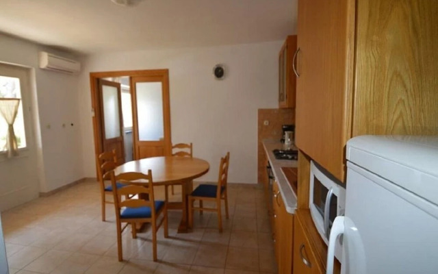 Martina - Large and Comfortable Apartments - A2 Ema