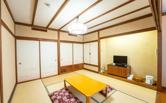 Azeiria Iizuna – Guest Rooms – Nagano